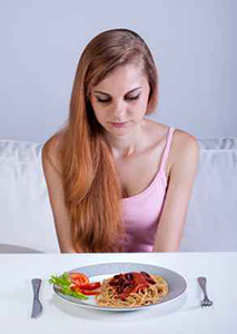 Dificuldade para comer e respirar ao mesmo tempo