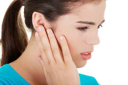 Dor na(s) articulação(ões) da mandíbula (ATM)